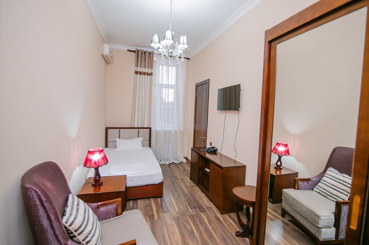 Hotel Inju Taraz Esterno foto